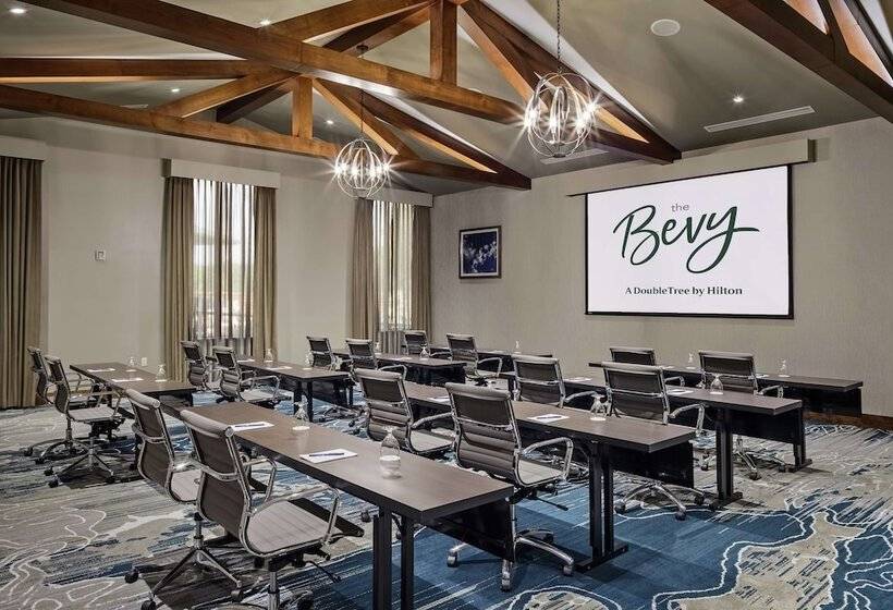 The Bevy Hotel Boerne, A Doubletree By Hilton