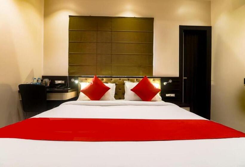 Hotel Aditya Residency