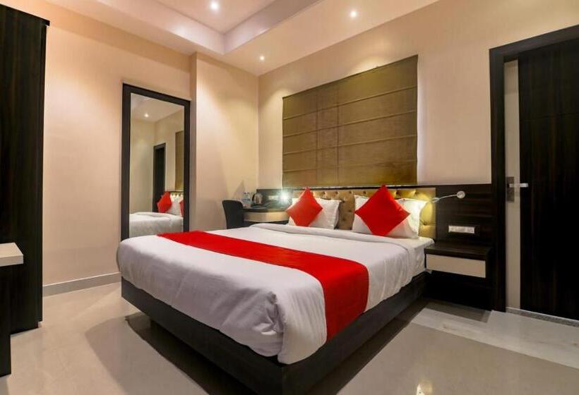 Hotel Aditya Residency