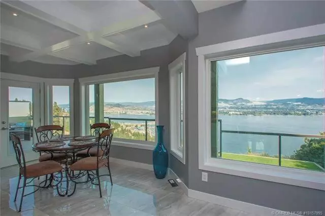 ベッドアンドブレックファースト Lake And Bridge View Vacation Home