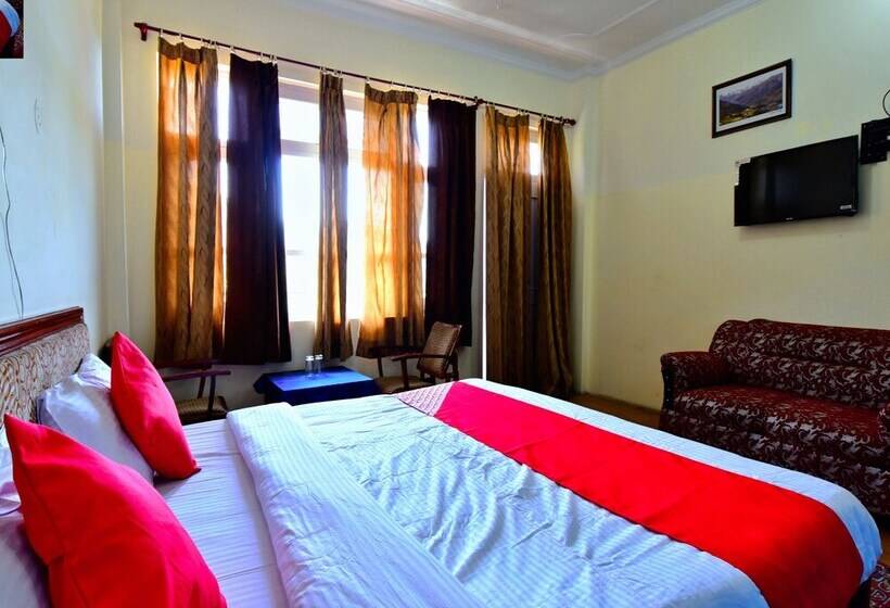 Oyo 35518 Hotel Trekkers Nest