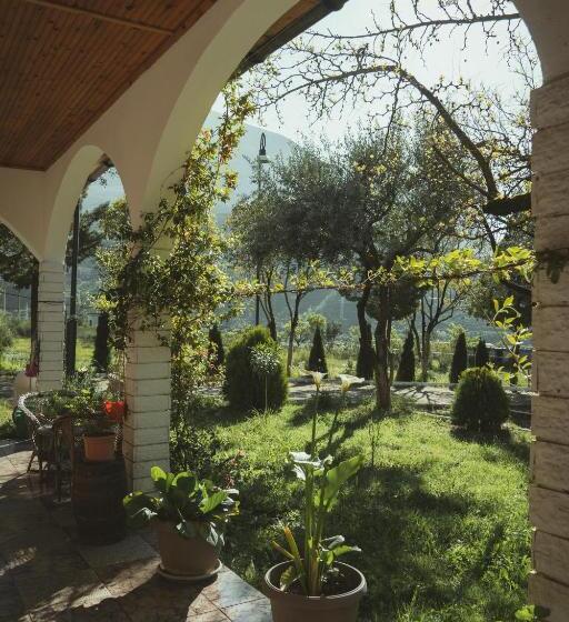 بنسيون Guesthouse Lord Byron