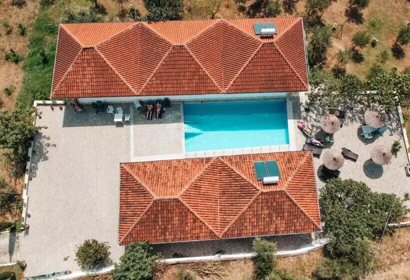 پانسیون Guesthouse Lord Byron