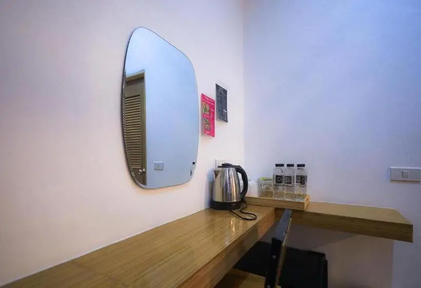 Отель Chenfong Rakthai Resort ไร่ชาเฉินฟงรีสอร์ท