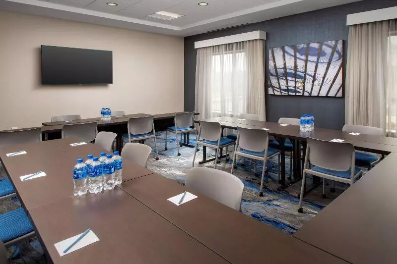 ホテル Fairfield Inn & Suites By Marriott Knoxville Lenoir City/i 75