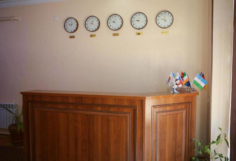 بنسيون Xum Don