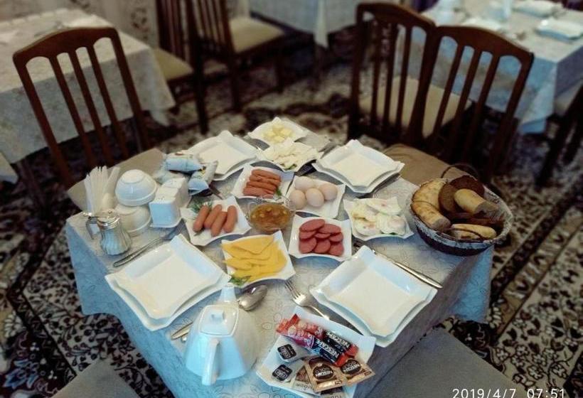 بنسيون Xum Don