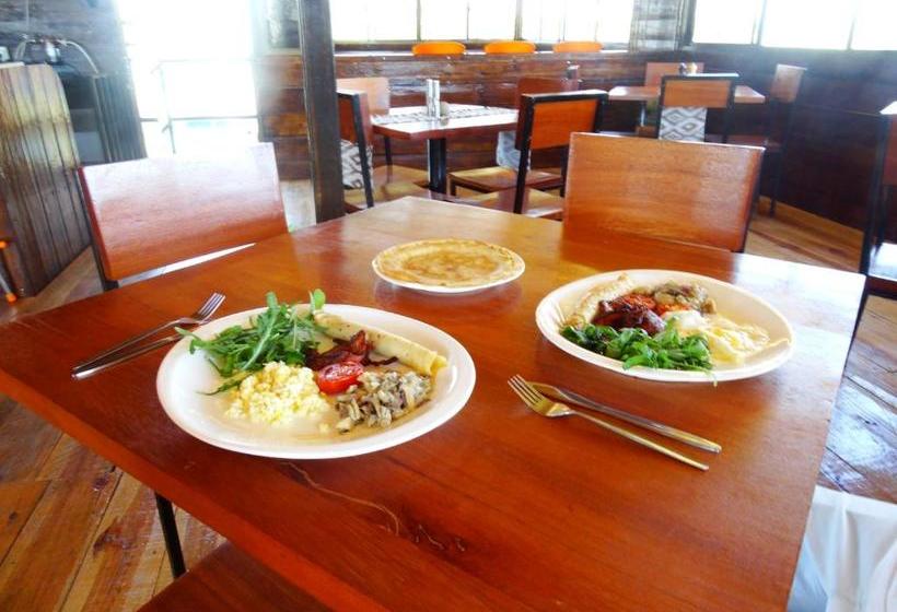 Rocky Bay Resort & Camping