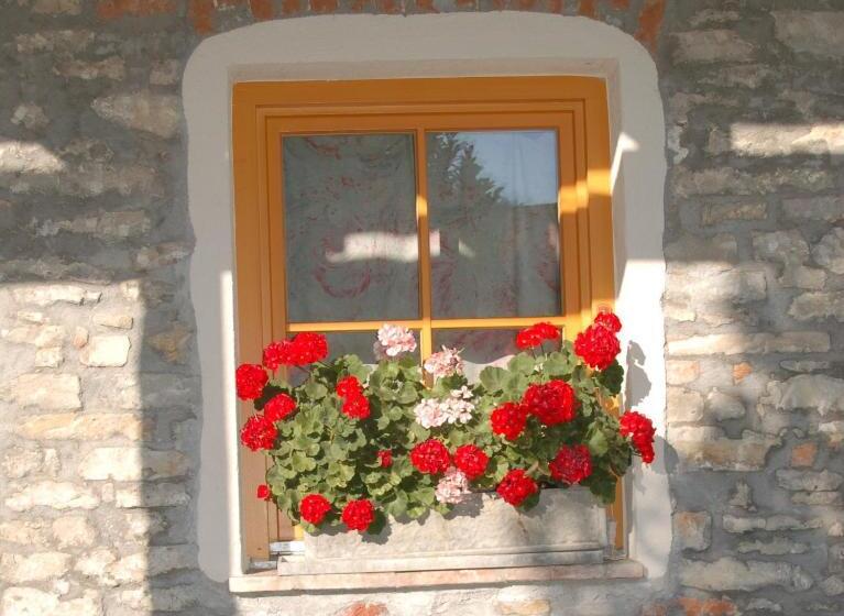 Casa Re   B&b E Vino A Montabone