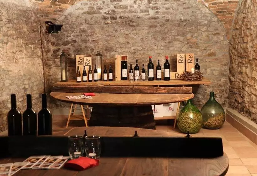 Casa Re   B&b E Vino A Montabone