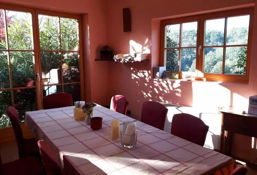 Casa Re   B&b E Vino A Montabone