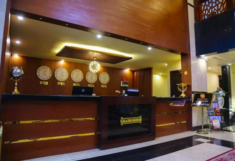 هتل Grand House