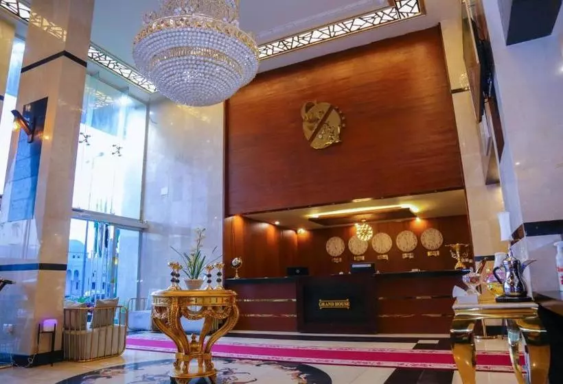 هتل Grand House