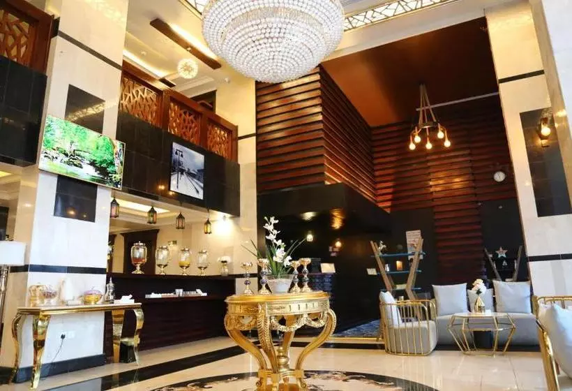هتل Grand House