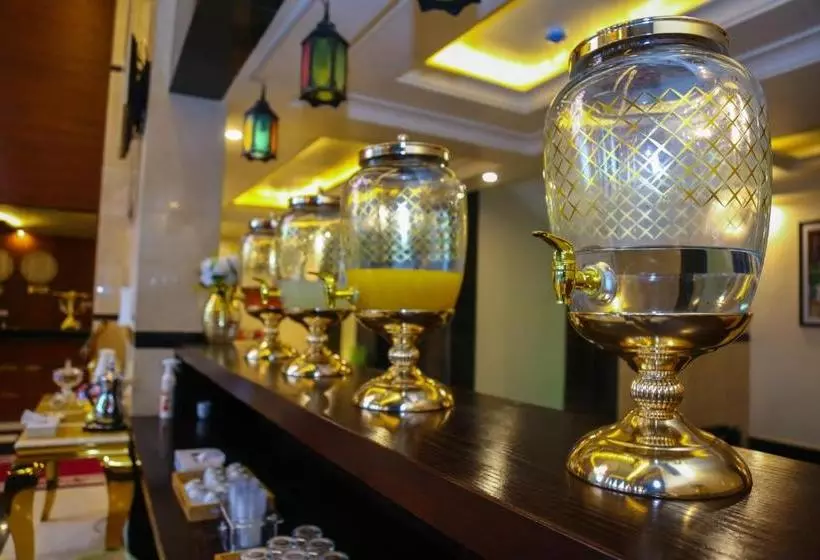 هتل Grand House