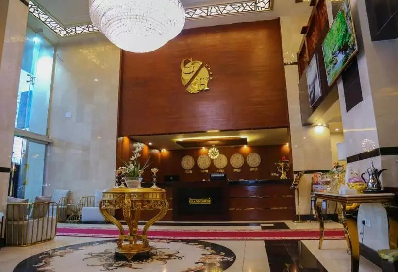هتل Grand House