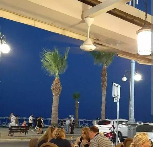هتل Hai