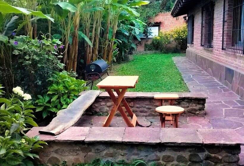 Terrazas Del Coya   Hostel