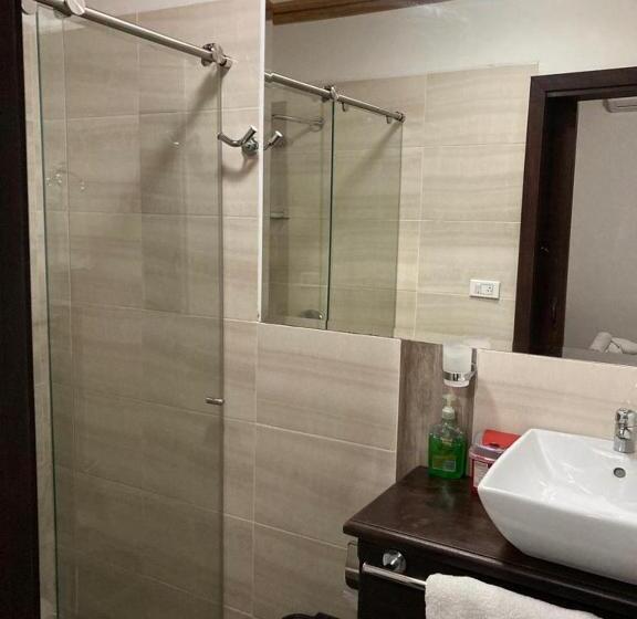 هاستل Boutique Colonial Cartago