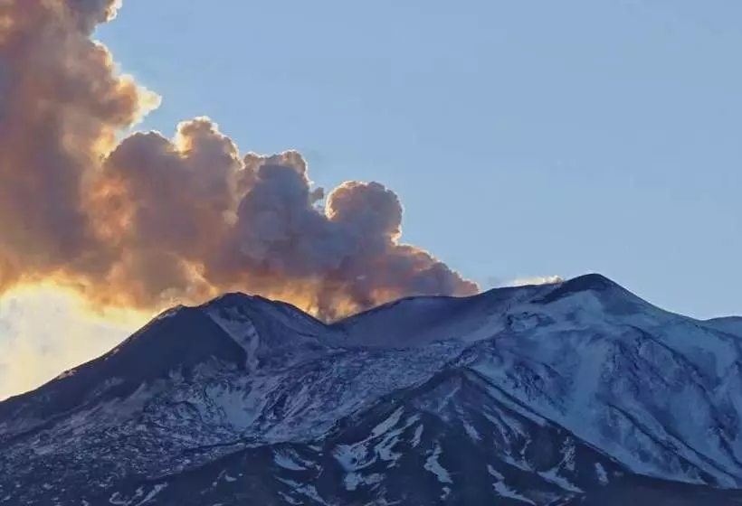 تختخواب و صبحانه L'aurora