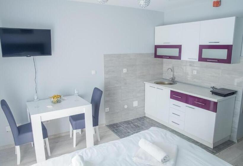 تختخواب و صبحانه Prenoćište Park