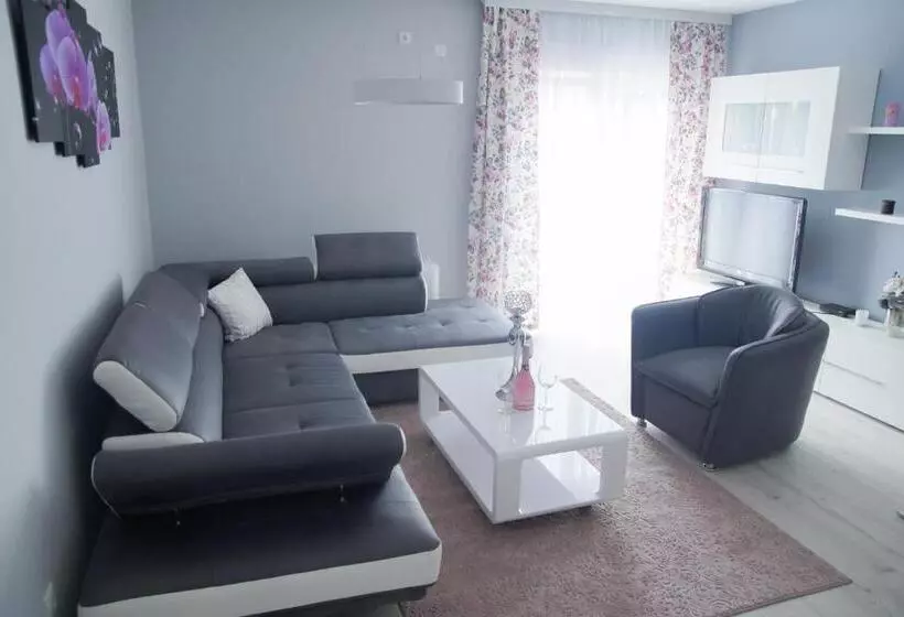 تختخواب و صبحانه Prenoćište Park