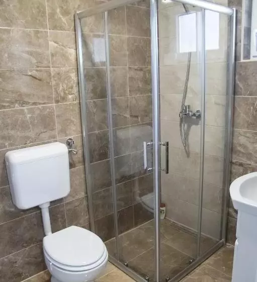 تختخواب و صبحانه Prenoćište Park