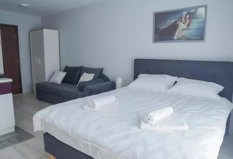 تختخواب و صبحانه Prenoćište Park