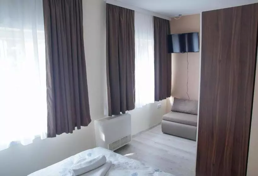 تختخواب و صبحانه Prenoćište Park