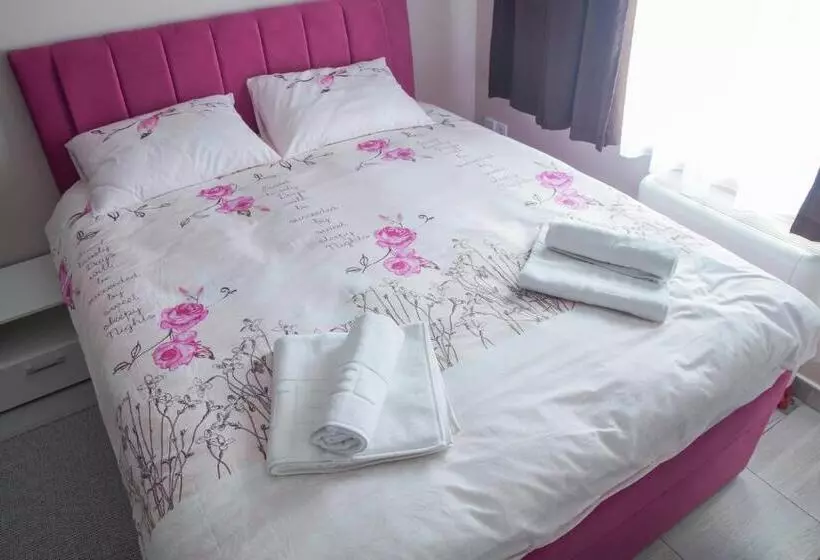 تختخواب و صبحانه Prenoćište Park