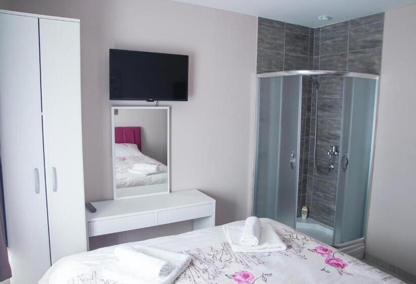 تختخواب و صبحانه Prenoćište Park