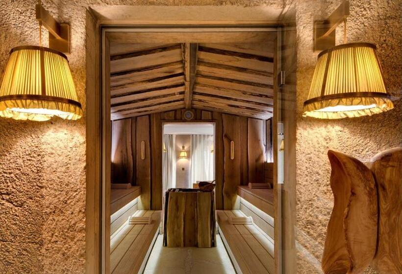 هتل Lily Of The Valley