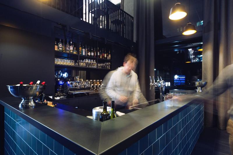 ホテル Holiday Inn   The Niu, Fender Amsterdam