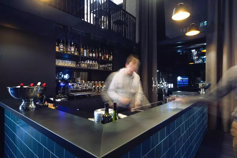 Hotelli Holiday Inn   The Niu, Fender Amsterdam