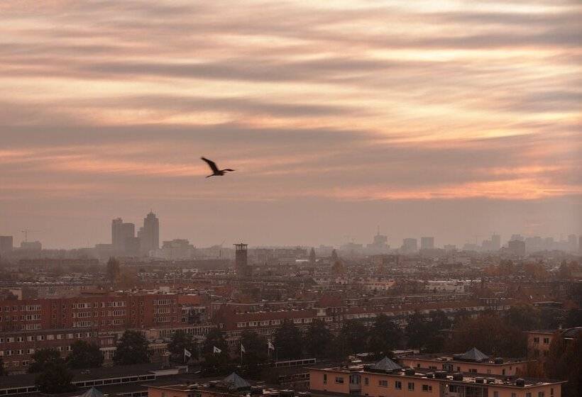 ホテル Holiday Inn   The Niu, Fender Amsterdam