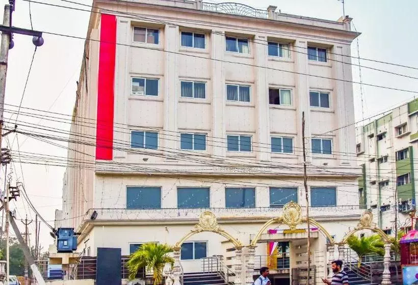 ホテル Vaishnavi Visakhapatnam