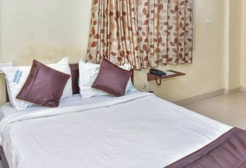 ホテル Vaishnavi Visakhapatnam