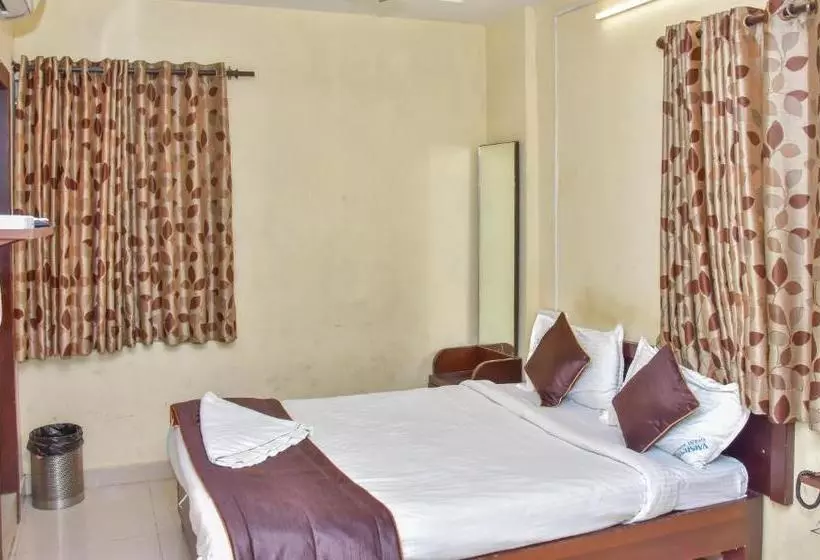ホテル Vaishnavi Visakhapatnam