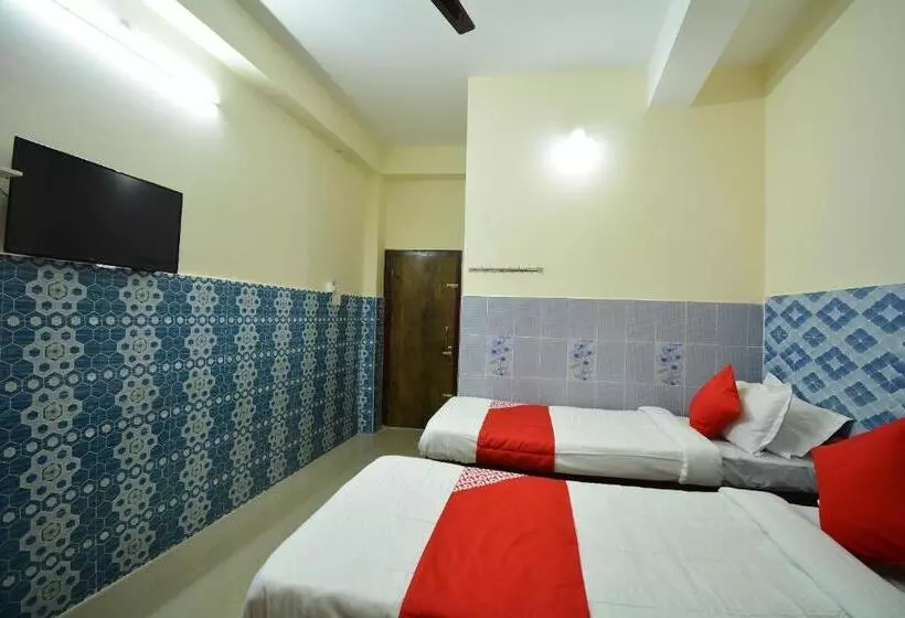 Oyo 30386 Hotel Gloria Inn
