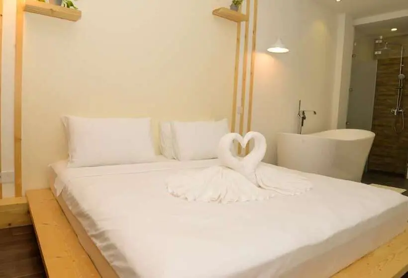 Portia Hotel & Spa