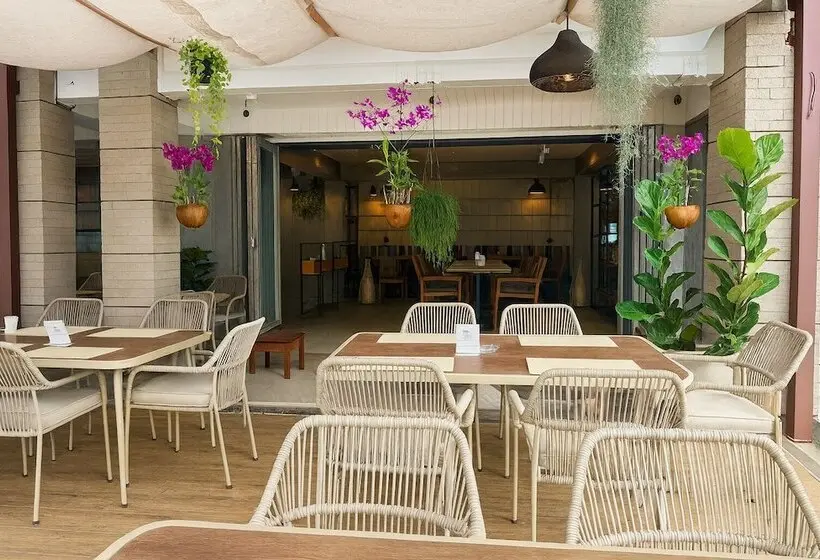 Hotel The Taksim Royal Beach