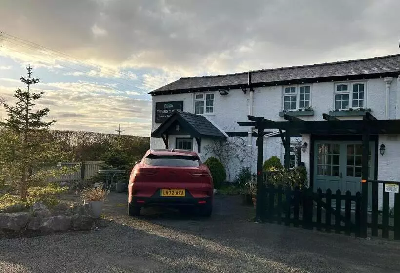 ホテル Tafarn Y Waen   Guesthouse