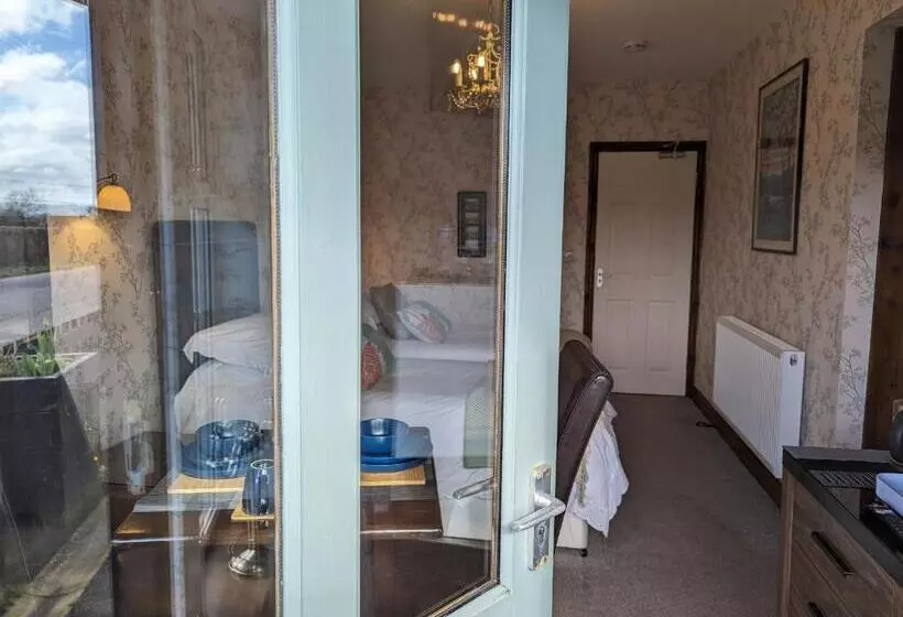 ホテル Tafarn Y Waen   Guesthouse