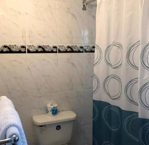 پانسیون Goldenview Guesthouse Ocho Rios