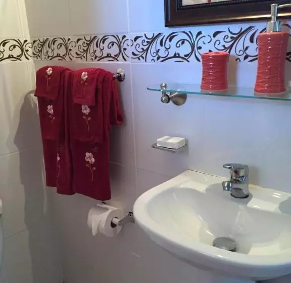 پانسیون Goldenview Guesthouse Ocho Rios