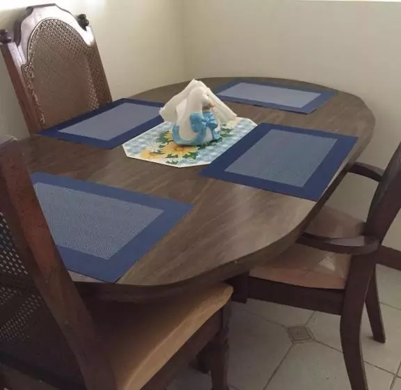 پانسیون Goldenview Guesthouse Ocho Rios