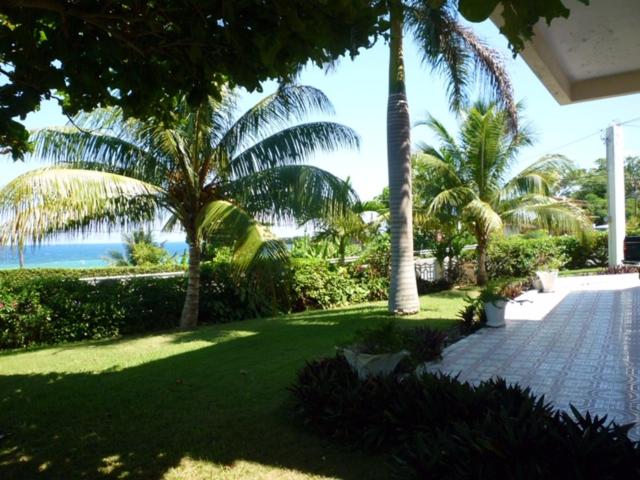 پانسیون Goldenview Guesthouse Ocho Rios