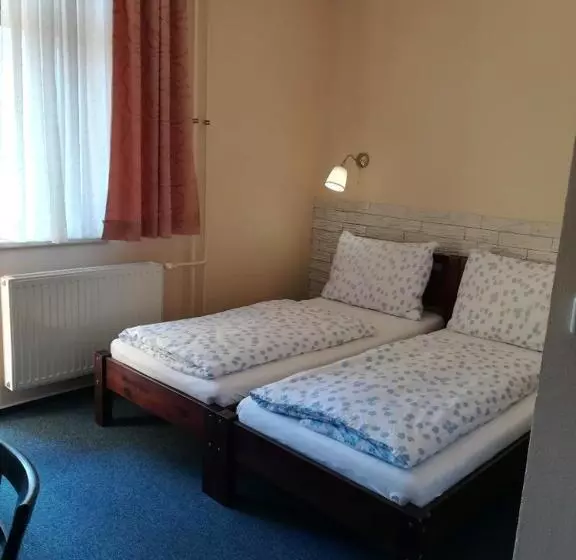 Majatalo Penzion Babí Vrch