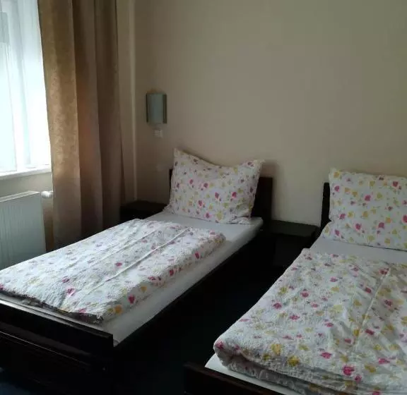 Majatalo Penzion Babí Vrch