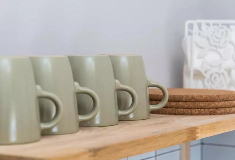 تختخواب و صبحانه Travelershome Morena Guesthouse